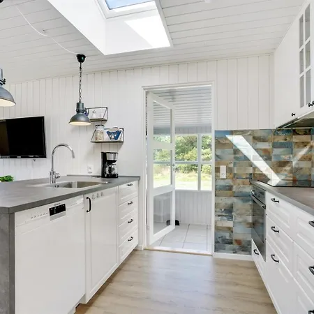Thorvor - 1-5km From The Sea By Interhome Blåvand